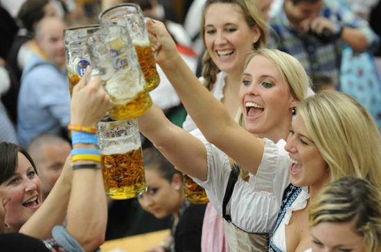 制度:欧洲最享受 亚洲最勤奋新葡京博彩盘点各国带薪休假(图2) 制度:欧洲最享受 亚洲最勤奋新葡京博彩盘点各国带薪休假(图2)