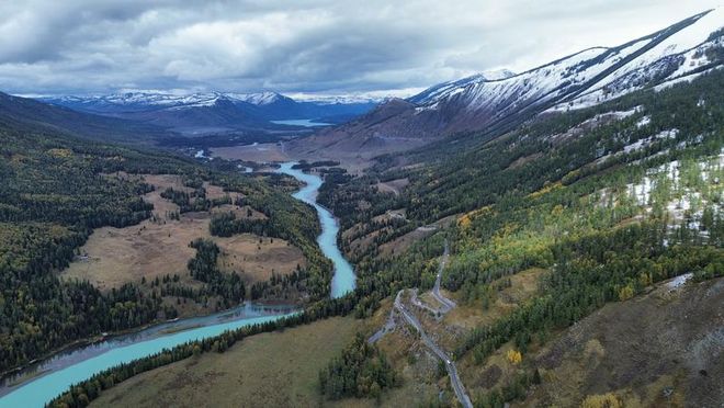 十大必去景点纯玩跟团旅行社前十指南新葡京网上赌场新疆旅游15天费用?(图6) 十大必去景点纯玩跟团旅行社前十指南新葡京网上赌场新疆旅游15天费用?(图6)